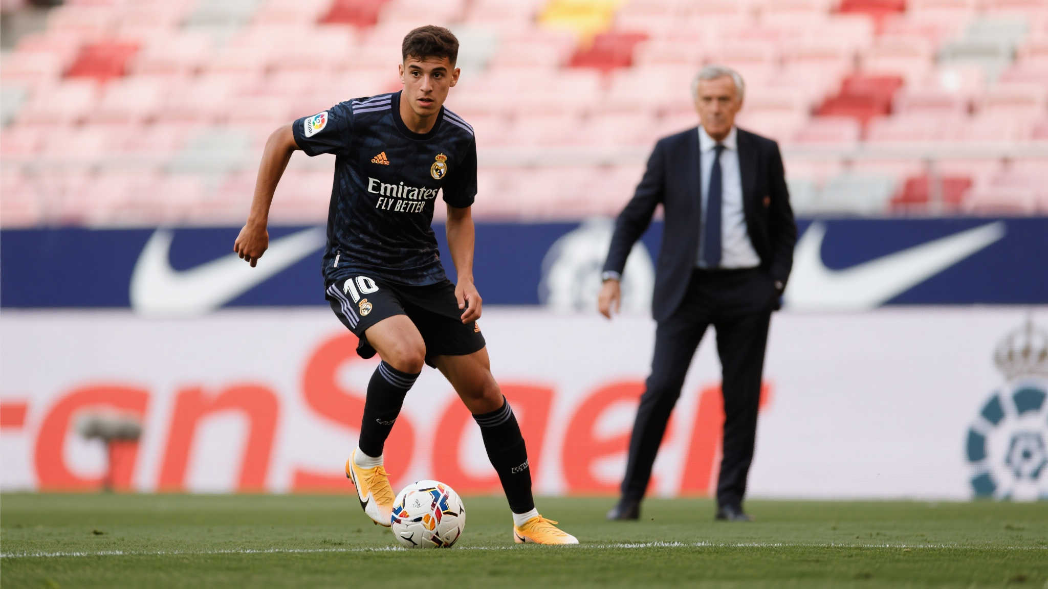 罗马诺：葡萄牙杯决赛后，阿尔瓦罗·费尔南德斯将向本菲卡表达加盟皇马的意愿